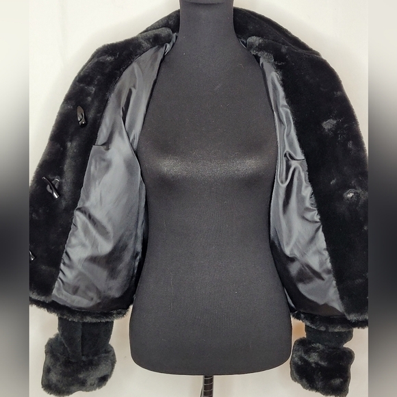 Tsunami Black Faux Fur Jacket - Size M - Picture 10 of 12
